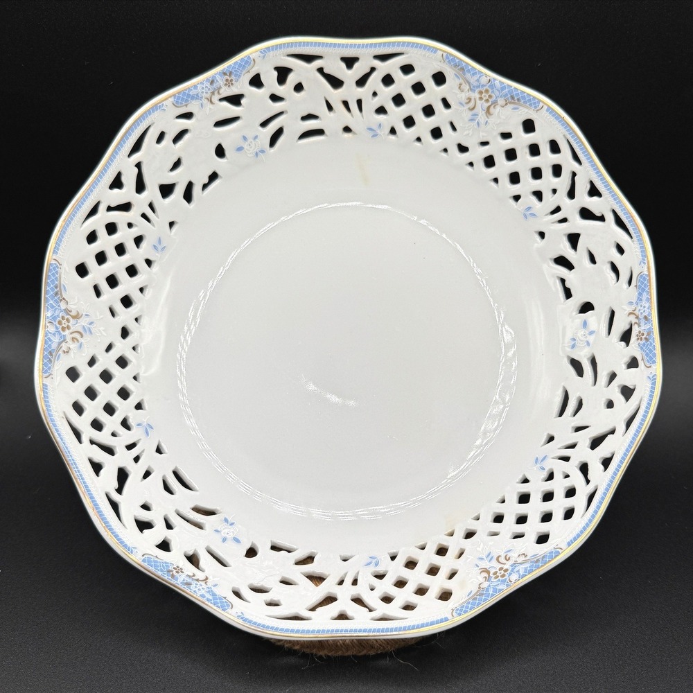 Oscar de la Renta Bouquet Blue Reticulated Serving Bowl West Germany Cottagecore